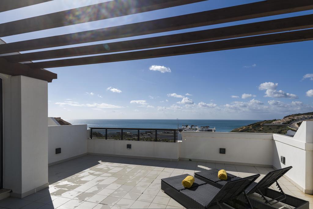 Appartamento con 2 Camere da Letto e Terrazza all'Ultimo Piano